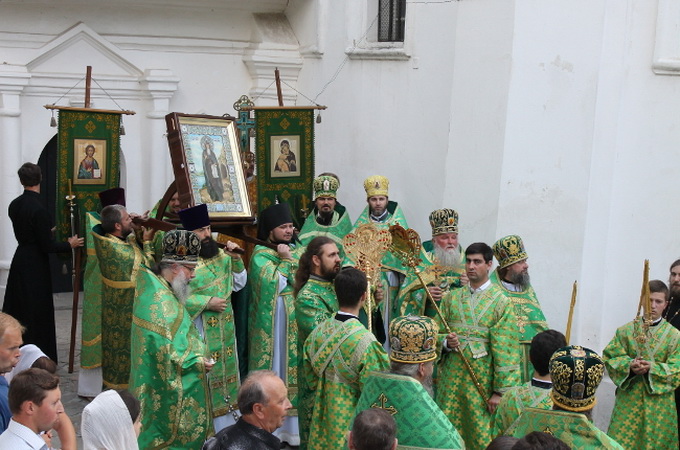 Cross procession with Athonite sanctities was held in Chernigov UOC diocese