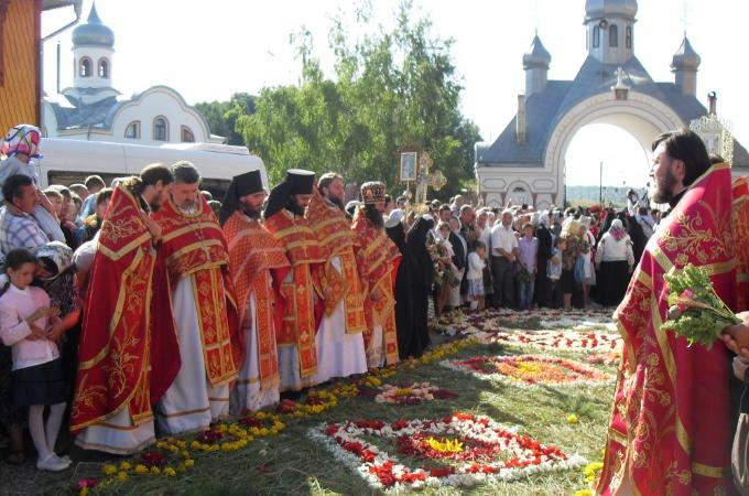 14 August on Anna's Mount His Beatitude Onuphry will bless the faithful