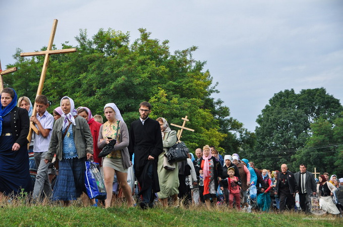 At the Holy Transfiguration traditional cross procession will come to Pochaev Lavra