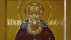11 листопада Церква вшановує пам'ять преподобного Аврамія, архімандрита Ростовського