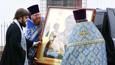 Зі святої гори Афон до Одеської єпархії УПЦ привезли список з ікони Божої Матері «Троєручиця»