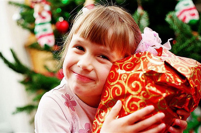 В Рівненській єпархії УПЦ стартувала різдвяна акція «Подаруй дитині радість»