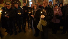 У храмах УПЦ піднесли молитви за загиблих в Афганській війні
