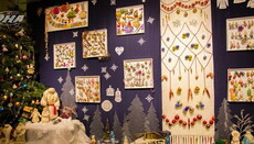 У столиці відкрилась виставка новорічних іграшок XIX століття (ФОТО, ВІДЕО)