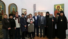 В Киевской Лавре открылась 3-D выставка Святой Горы Афон