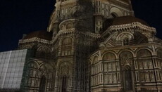 Florence Cathedral Santa Maria del Fiore struggling with vandals using «digital graffiti»