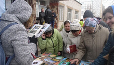 В День православной книги в Энергодаре организовали «книжный круговорот»