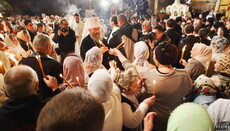 On April 15 clerics of UOC bring Holy Fire to Ukrainian believers