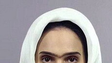 В США мусульманка відсудила $ 85 тисяч за те, що її змусили зняти хіджаб