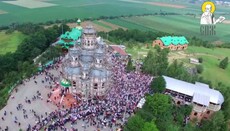 More than 3,000 believers pray on Anna’s Hill (VIDEO)