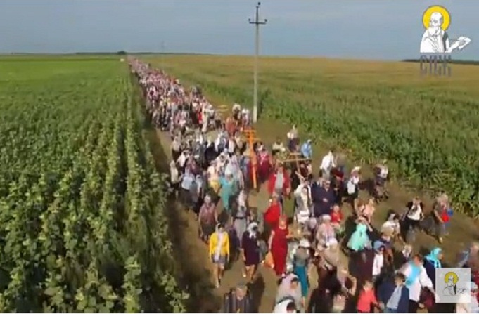 Cross Procession to Josaphat Valley: aerial video shooting