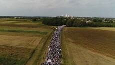 20-тисячний хресний хід до Почаївської лаври: відеозйомка з повітря
