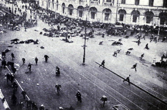 100 років гонінь на Церкву – 6: Собор, війна та насильство проти віруючих