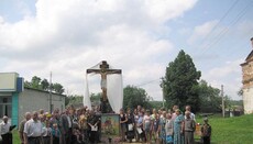 У селі Дунаєць зірвали агітацію Київського патріархату