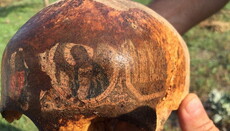 Слідопити знайшли череп бійця, на якому відбилися лики святих
