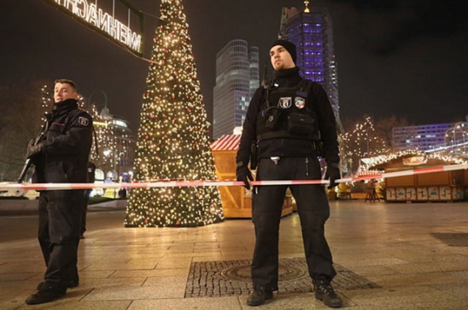 ІДІЛ лякає Європу «кривавими» терактами на Різдво