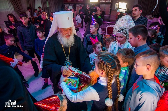 Одеська єпархія провела святковий ранок для дітей з родин біженців (ВІДЕО)