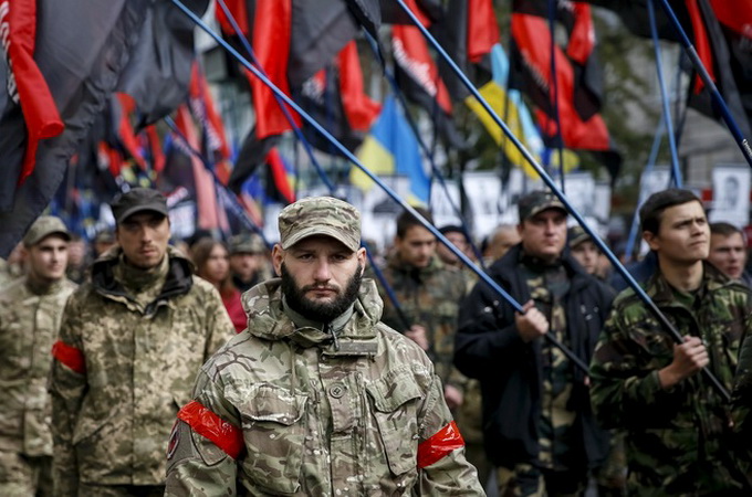 “Right Sector” in action: why schismatics need two temples of another confession in Kherson