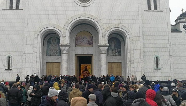 Храм Святого Саввы в Белграде