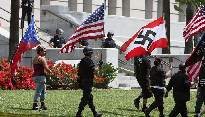 В США за антисемитскими выходками часто стоят неонацисты