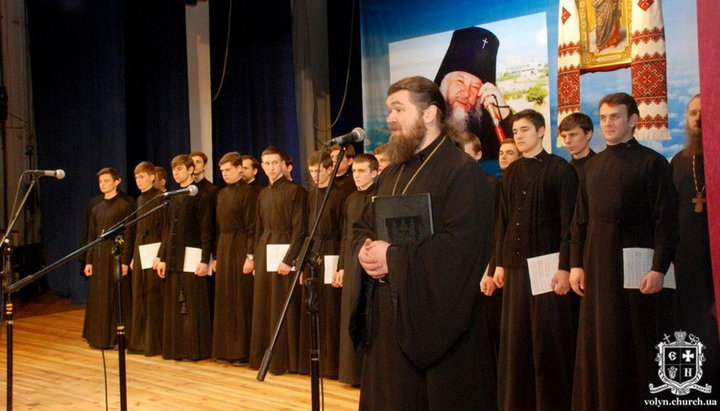 В Луцке прошел памятный вечер, посвященный почившему митрополиту Нифонту (Солодухе)