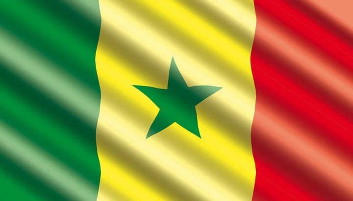 Флаг западноафриканской Республики Сенегал