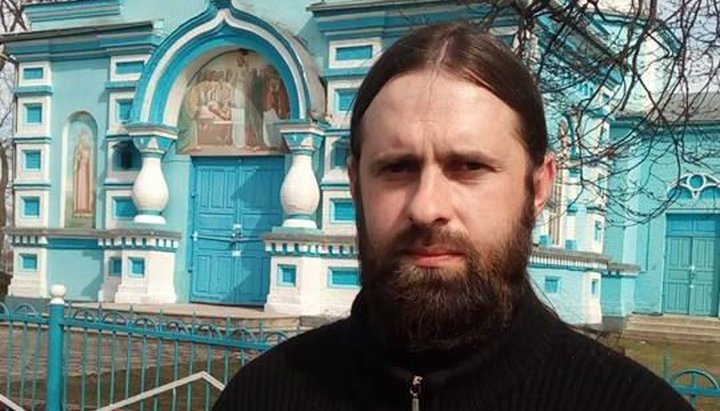 Rector of the Holy Assumption temple of the UOC in Ptichya village Grigory Stadnik