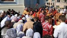 Laity of the returned church of UOC сelebrate patron saint day with prayer