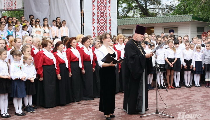 ХІІІ Всеукраїнський фестиваль «Наддніпрянські Пасхальні піснеспіви»