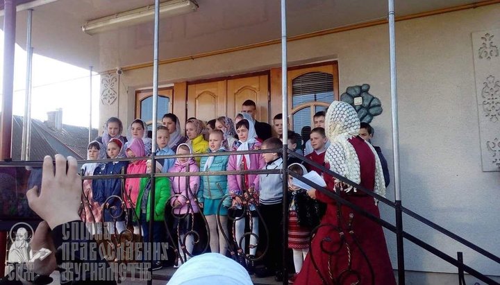 There are many children among the parishioners of the UOC in the village of Ptichya