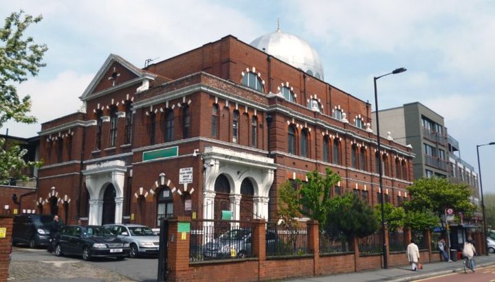Мечеть Шеклвелл-лейн у лондонському районі Далстон