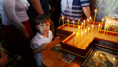 В Запорожье зажгли свечи в память о нерожденных детях