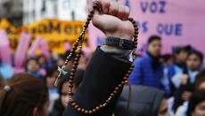 В парламенте Аргентины проголосовали за легализацию абортов