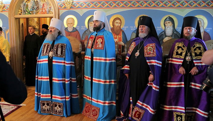 Metropolitan Mitrofan of Gorlovka and Slaviansk attends the ceremony of nominating Archimandrite Spiridon (Golovastov) as Bishop of Dobropolye in Kiev on June 16