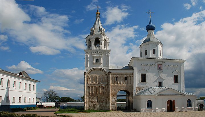 Храм Різдва Богородиці в Боголюбові