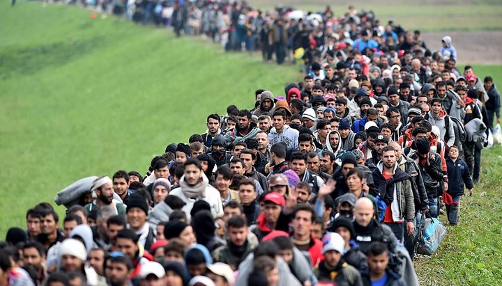 У Великобританії один з найсуворіших візових режимів через острах напливу біженців