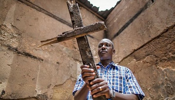 Христиане Нигерии постоянно подвергаются атакам со стороны радикальных группировок