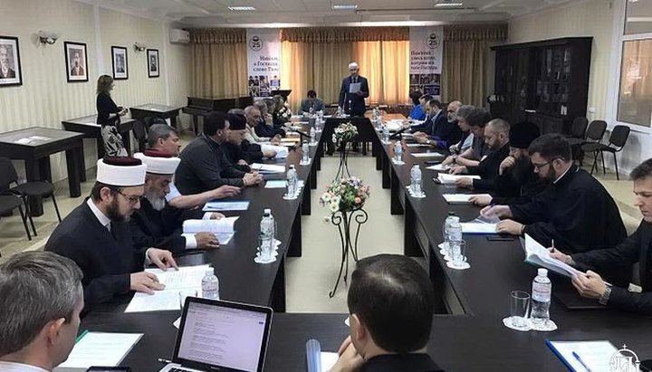 Meeting of the All-Ukrainian Council of Churches and Religious Organizations