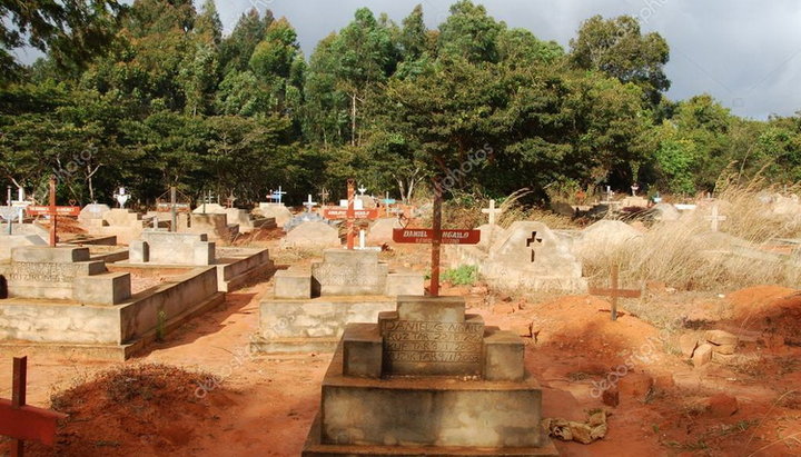 Кладбище в Африке