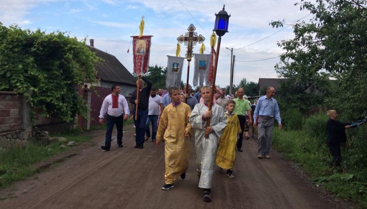 Крестный ход в Сарненской епархии