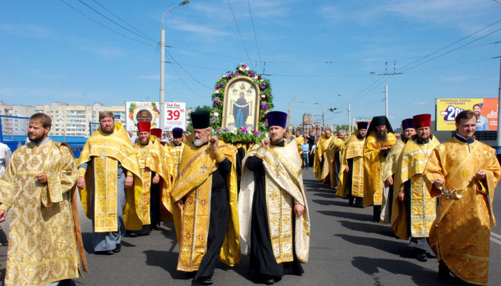 Ежегодный городской крестный ход в Луцке