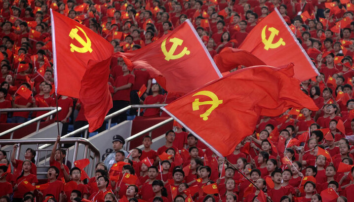 Китайських комуністів закликали відмовитися від релігійних переконань
