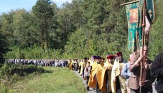 В Нежинской епархии прошел крестный ход в честь свт. Иоасафа Белгородского