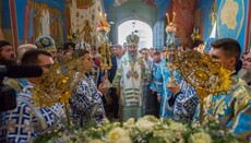 Предстоятель УПЦ очолив святкову Літургію в Академічному храмі КДАіС