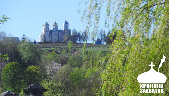 Вид на старый храм в Кинаховцах