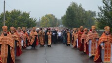 В Олександрійській єпархії провели хресну ходу з молитвою за мир в Україні