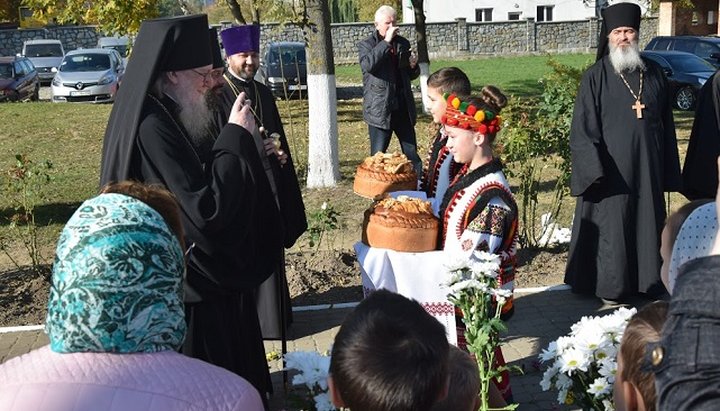 Епископ Серафим провел собрание духовенства, во время которого познакомился со священниками и положением дел в жизни приходов вверенной ему епархии