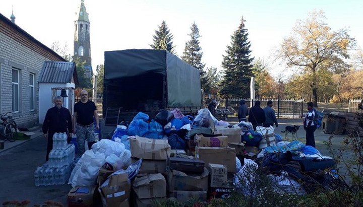 В этот раз из Винницы на восток Украины было доставлено 24 тонны гуманитарного груза