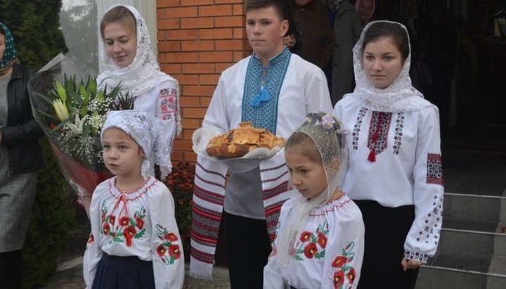 Новую часовню в с. Тынное построили местные мастера