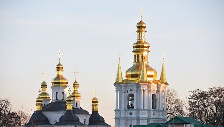 вид на Дальние пещеры Киево-Печерской Лавры